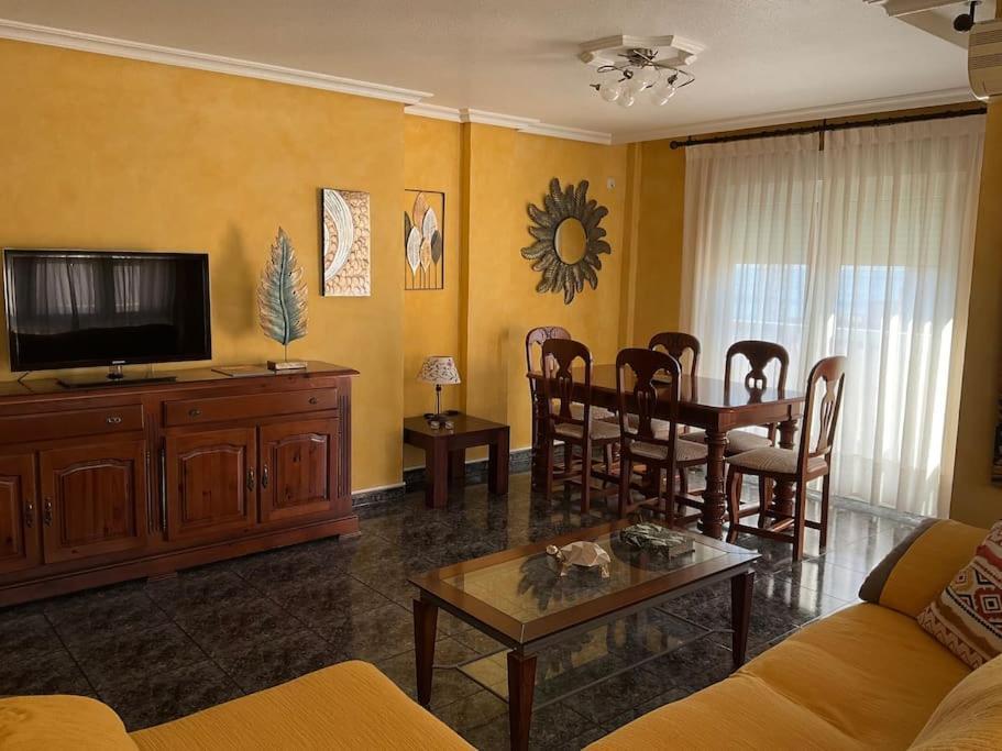 Brisa De Poniente Con Cochera Y Aire Acondicionado Aguilas Exterior photo